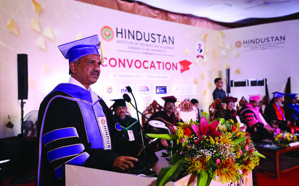 Students should have fire in their belly to enrich knowledge other than core subject: Dr M Ravichandran