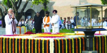 PM Modi pays tributes to Gandhi, Shastri