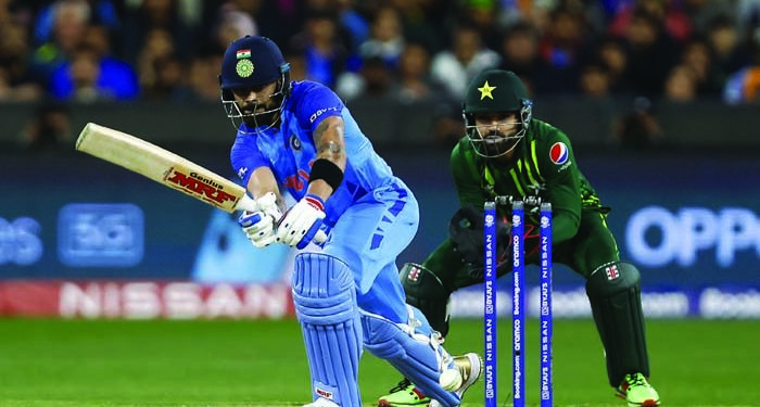 T20 World Cup: Virat Kohli leads India to epic 4-wicket win over Pak