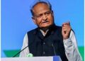 Gehlot alleges CEC of following nepotism by intentionally not announcing Gujarat Assembly poll dates 