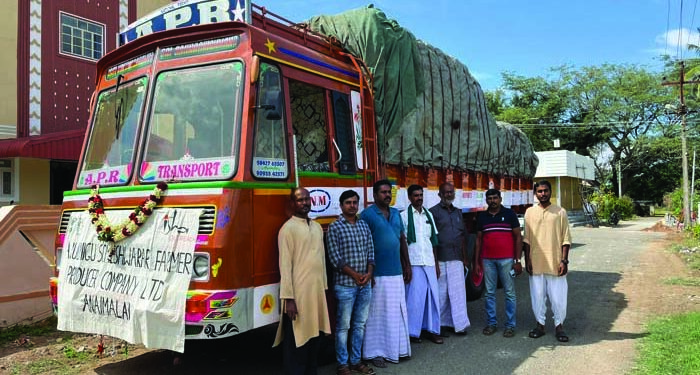 Isha guides Arulmigu Someshwarar FPC to sell 14-ton nutmeg worth Rs 76 Lakh in  maiden sale
