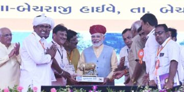 PM visits Surya Mandir, performs darshan at Modheshwari Mata Temple in Modhera
