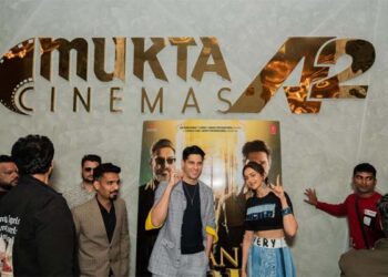 Thank God! Stars Sidharth Malhotra, Rakul Preet Singh descend on MuktaA2 cinemas at TRP Bopal in Ahmedabad  