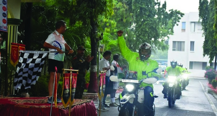 Major GenSukriti Singh Dahiya flags off Dakshin Bharat Motorcycle Expedition