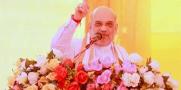 Amit Shah flays Rahul Gandhi, Kejriwal for joining hands with Medha Patkar to defame Gujarat
