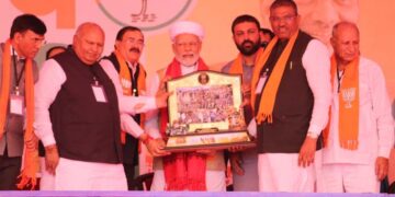 Upcoming ‘Dhaman’ movie producer Bhupat Bodar presents memento to PM Modi in Dhoraji