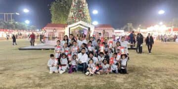 Mirchi Love join hands with Smit Foundation to make Christmas memorable for kids at Santa’s Village!