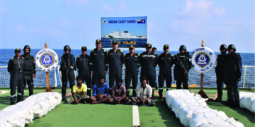ICG seizes ‘Tendu’ leaves worth Rs 2.5 crore off Tamil Nadu