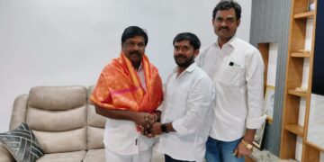 Telangana INTUC prez pats Dr Vamsi Krishna for being made Nagarkurnool DCC chief