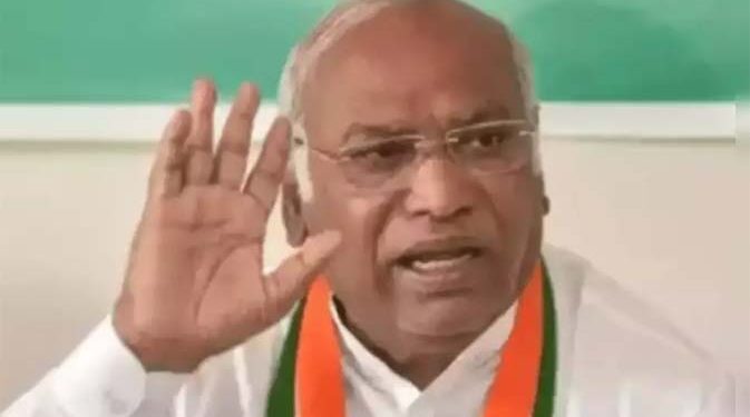 BJP has ‘wonder’ washing machine for ‘dry cleaning’ corrupt persons: Kharge’s jibe at Modi