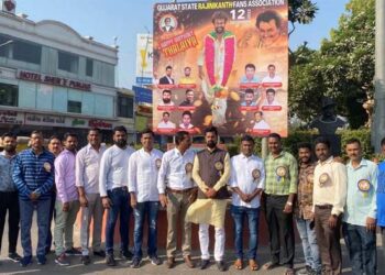 Leaders, Kamal Haasan wish ‘Thalaivaa’ Superstar Rajinikanth as he turns 72