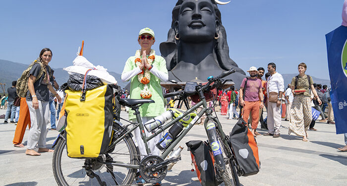 French psychologist’s solo pedal power spreads awareness on agricultural soils in 10 countries