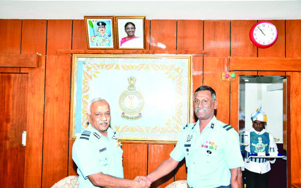 Training Command Chief Air Marshal R Radhish visits Air Force Administrative College in Kovai
