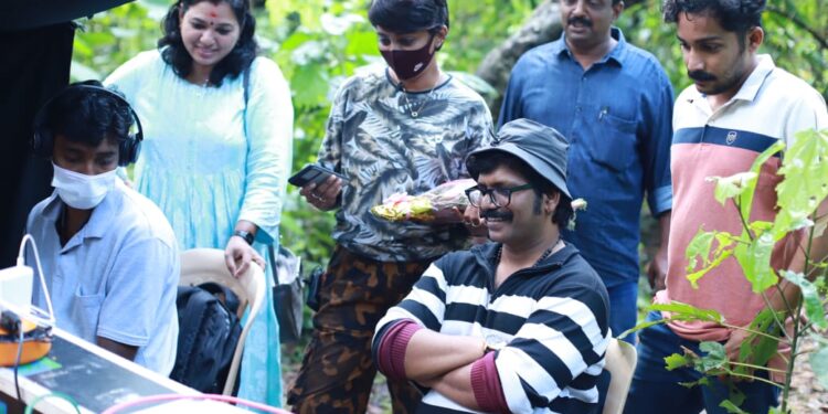 Actor Jiiva unveiled the 1st look of ‘RouteNo17,’ and the 2nd look by Actor Arya
