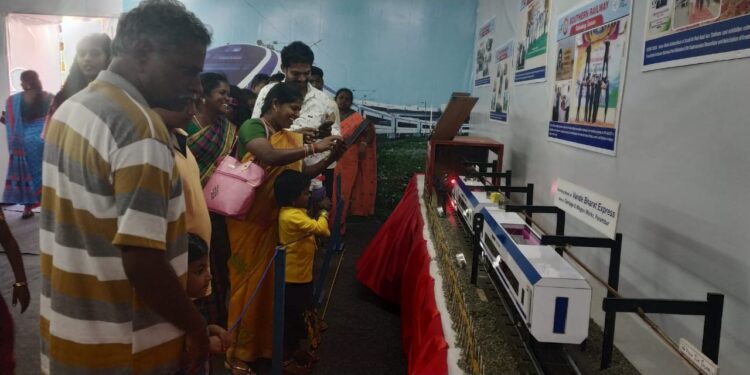 Working model of Vande Bharat Exp at S Rly pavilion attracts visitors at 47th trade fair