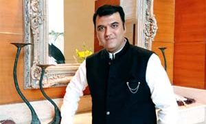Navjeevan Express Food & Hospitality editor Dr Kaviraj wins Build India Achievement Award