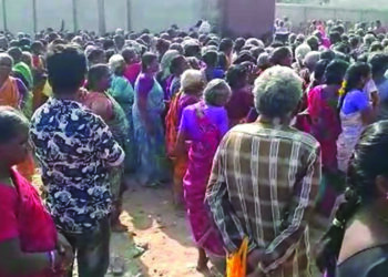 Stampede in free cloth distribution claims life of 4 women in Vaniyambadi, CM announces Rs 2 lakh aid
