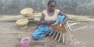 Adani Foundation aids skilled artisans of Kotwaliya tribe to spin success in marketing their products