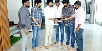 Ahead of ‘Mark Antony’ trailer releases, Puratchi Thalapathy meets Thalapathy!