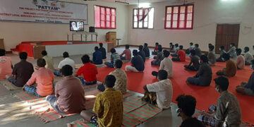 Isha teaches special yoga to 2,000 prisoners across Tamil Nadu in April