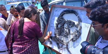STS: Ahmedabad-based Muslim artist makes PM Modi’s portrait from 3200 nails