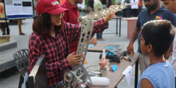 School students got up close with STEM at the ‘G20-Ignite’ Science & Technology Fair at IITGN