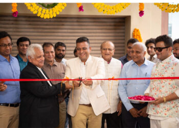 Aditya Birla Group’s ‘Linen Club’ launches exclusive showroom on CG Road in Ahmedabad