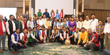 Arunachal CM praises Gujarat model of tourism and economic development
