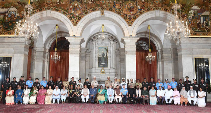 President Murmu confers 37 Gallantry Awards during Defence Investiture Ceremony-I