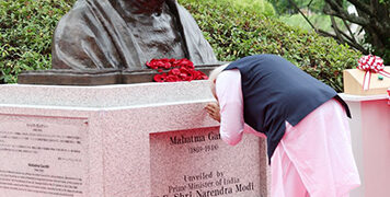 PM Modi unveils Gandhiji’s bust in Hiroshima, site of world’s first nuclear attack