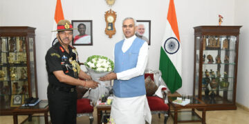 Army Commander of Southern Command calls on Gujarat Governor, CM
