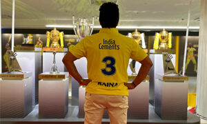 CSK v/s MI: Chinna Thala to present the Man Of the Match Trophy in Chennai