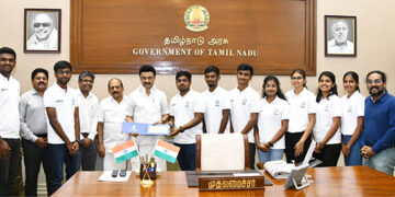 TN CM Stalin hands over Rs 15 Lakh sponsorship for students to compete in Monaco Energy Boat Challenge