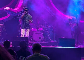 Singer Shahid Mallya steals Amdavadis’ hearts at Banjara Music Unfiltered-2