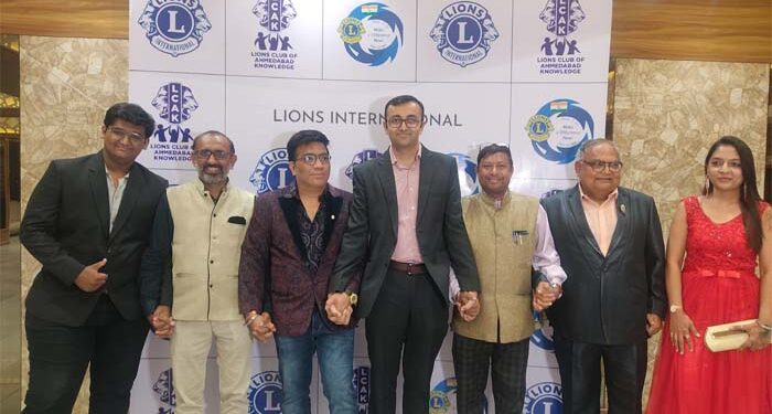 Lions Club of Ahmedabad Knowledge installs new president & his team
