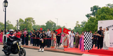Army launches all women Tri-Services motorcycle rally from New Delhi to Dras