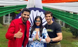 ‘Commandos’ Adah Sharma, Prem & Vaibhav Tatwawadi flag off I-Day Bike Rally