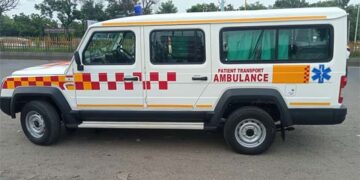 ICICI Foundation presents A/C ambulance to BSF Gujarat on I-Day