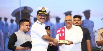 Gujarat CM Bhupendra Patel confers best initiative award on ICG