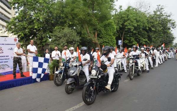 I-Day: Indian Coast Guard takes out bike rally in Gandhinagar