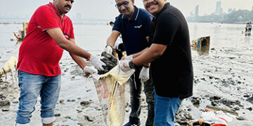 Transworld Group brings community together for Dadar beach clean-up post Ganpati Visarjan