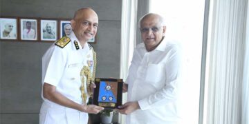 Coast Guard Commander (Western Seaboard) visits ICG Regional Headquarters (North West) in Gandhinagar