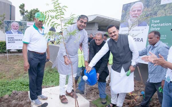 Emcure Pharma celebrates PM Modi’s 73rd birthday with mega tree plantation drive in Sanand GIDC