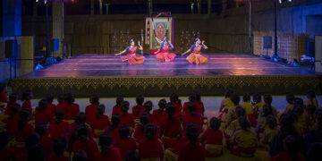 Navratri festival kick start at Isha with mesmerizing Bharatnatyam performance of Isha Samskrit Alumni