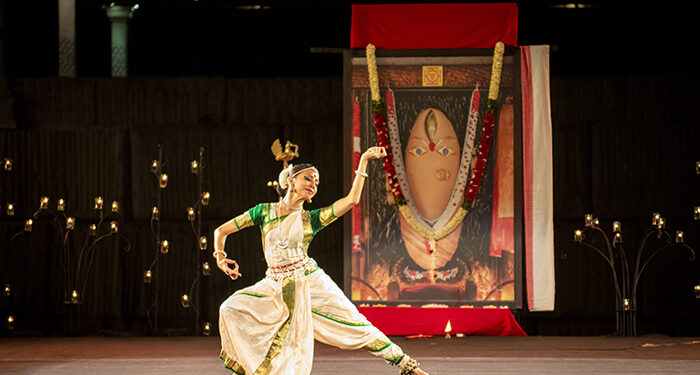 Navratri celebrations: Akshiti Roy Chowdhury’s graceful Odissi performance dazzles audience in Isha!
