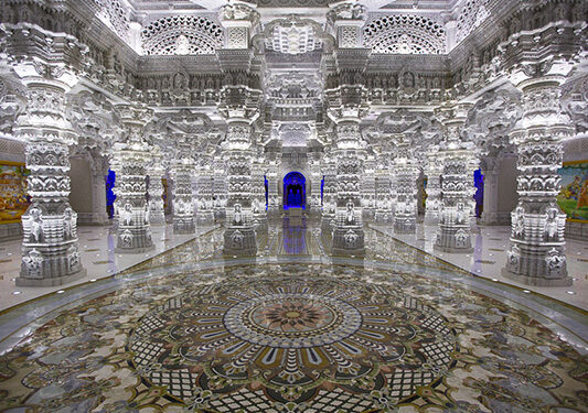 US: Largest Hindu Temple, Swaminarayan Mandir, outside India opens its doors for public in New Jersey