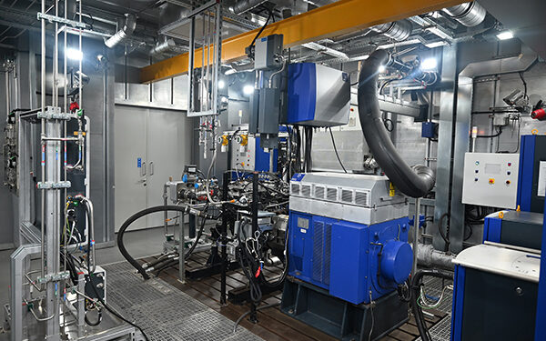 Tata Motors unveils 2 state-of-the-art facilities for development of Hydrogen propulsion technologies