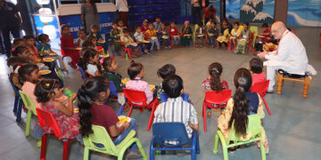 Amit Shah interacts with ‘Anganwadi’ children in Gandhinagar; joined spectators of WCC2023