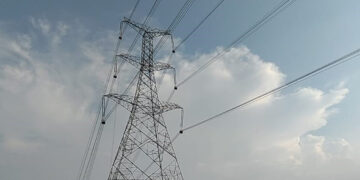 Adani commissions largest Inter-regional 765 KV Warora-Kurnool Power Transmission line
