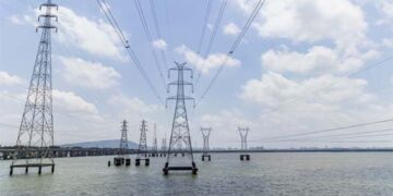 Adani Energy commissions Khargar-Vikhroli transmission line to supply additional 1,000 MW of power to Mumbai